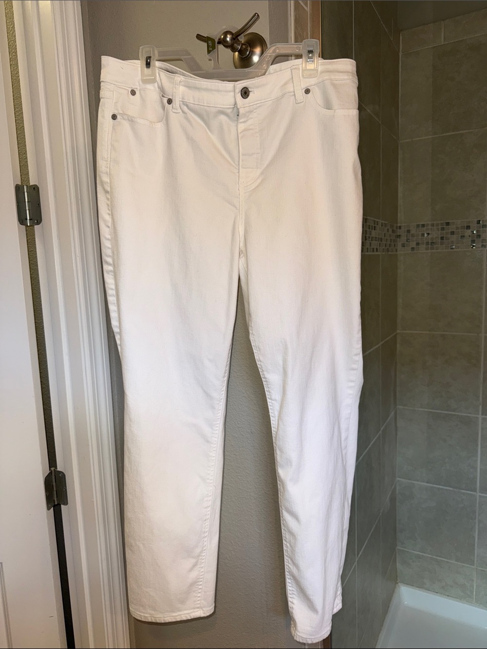 Talbots Flawless Five Pocket Slim Ankle White Jeans Size 16 Worn Once